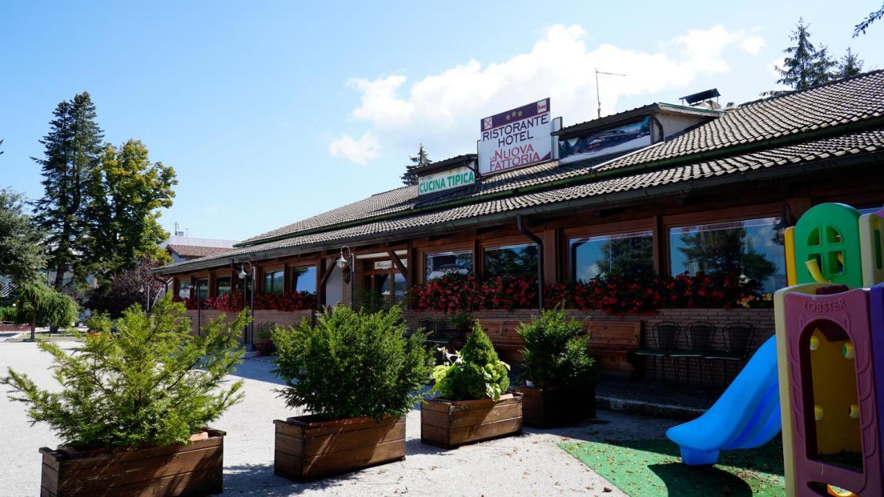 Hotel Ristorante La Nuova Fattoria Carsoli Eksteriør billede